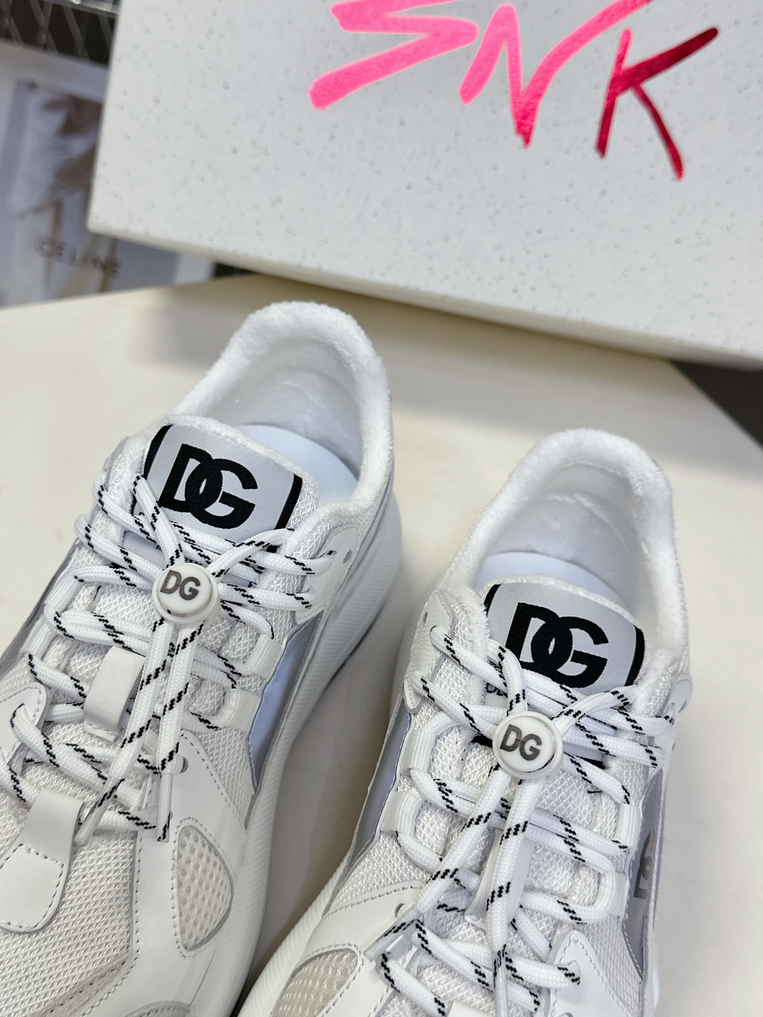 D&G Sneakers-241