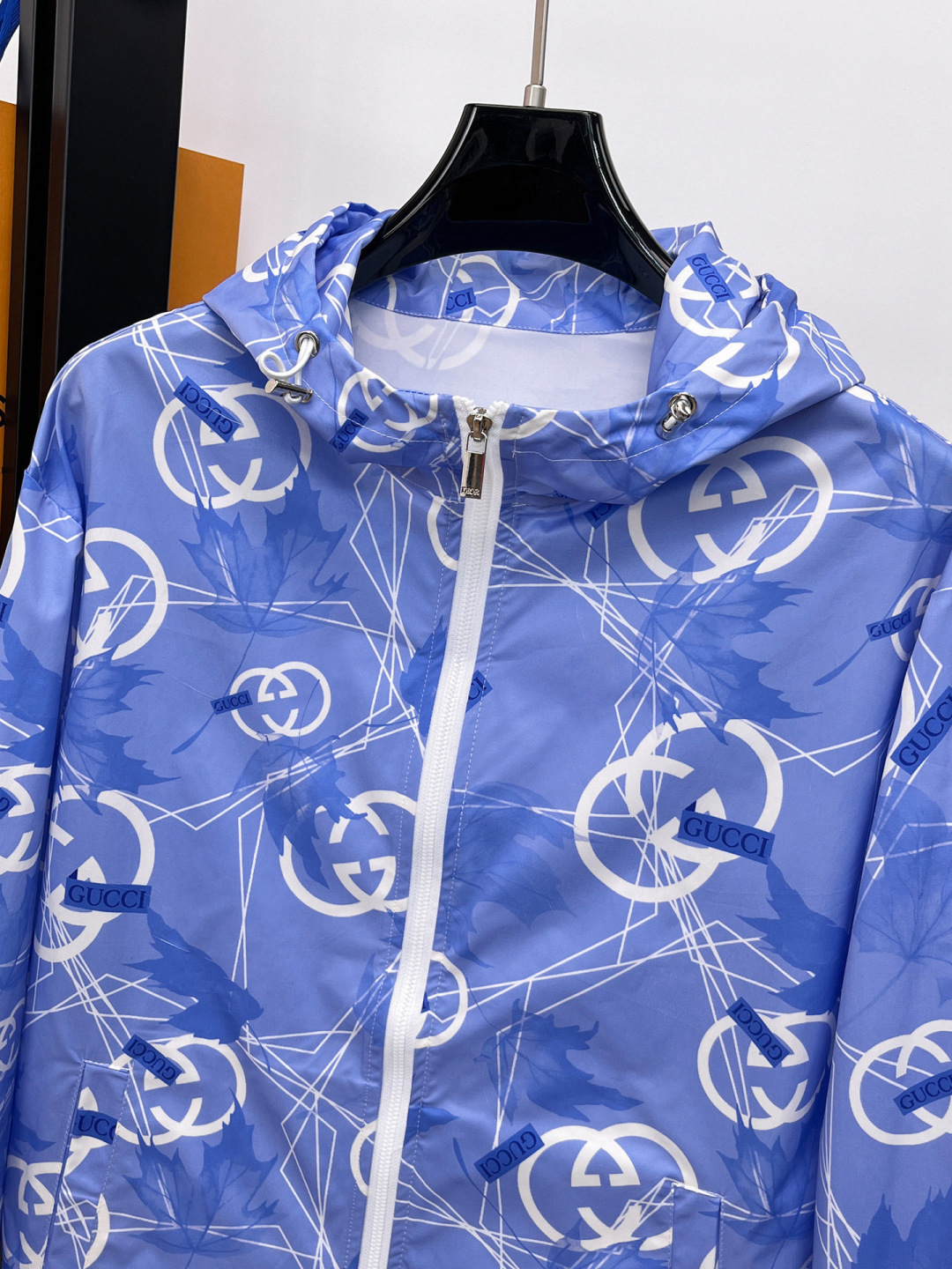 Gucci Clothing-283