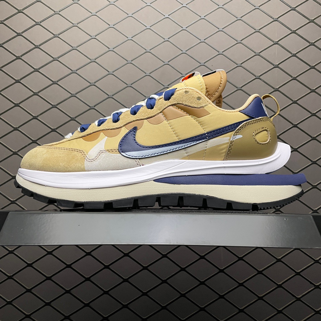 Nike Sneakers-162