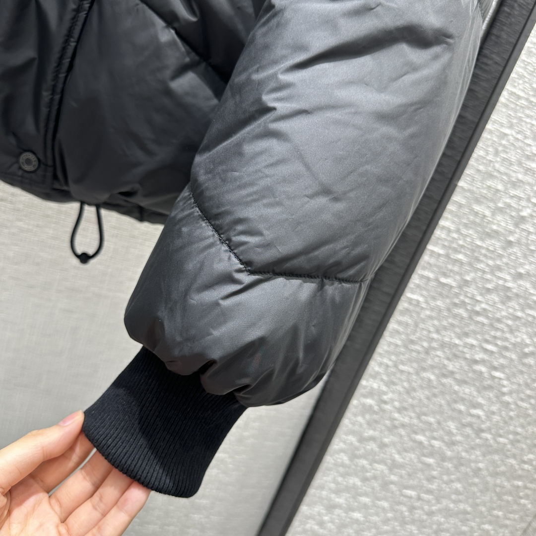 Hermes Clothing-337
