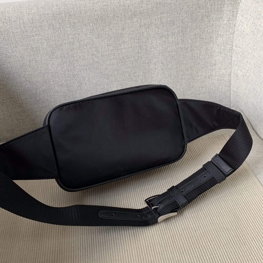 Classic Hot Selling Prada 1BL010 Men Womens Nylon Crossbody Belt Bag Black