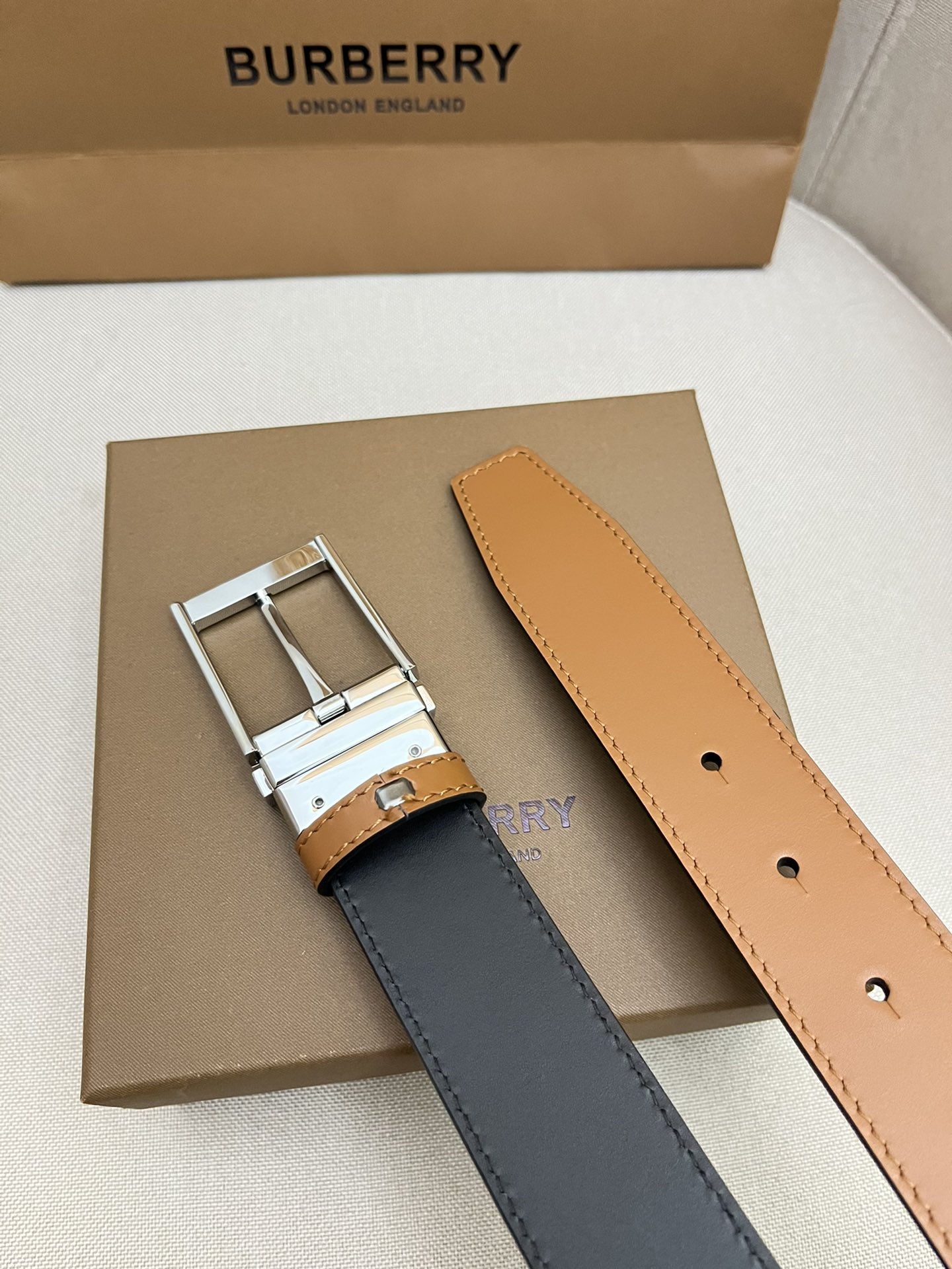 Burberry belt-30