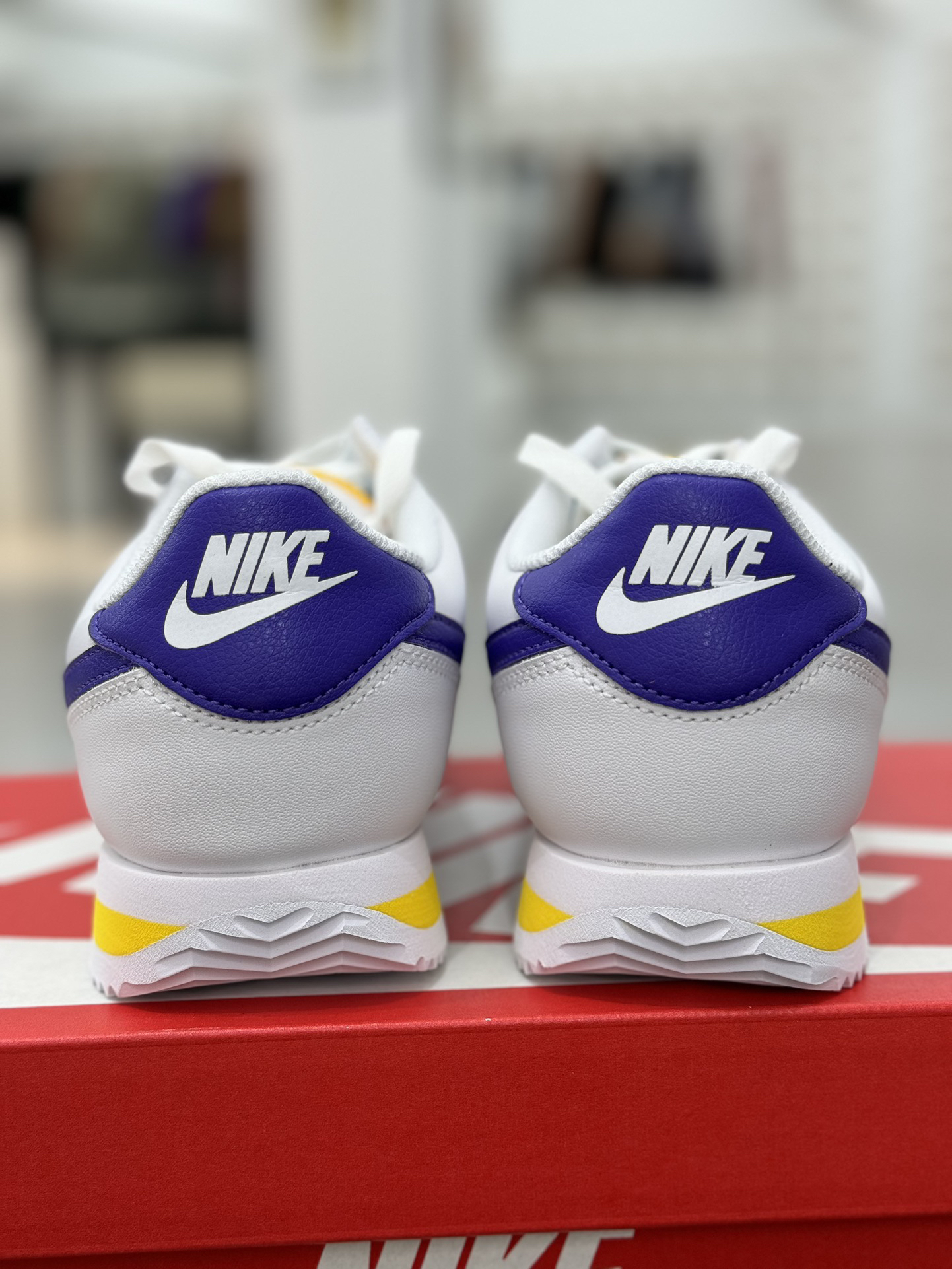 Nike Sneakers-15
