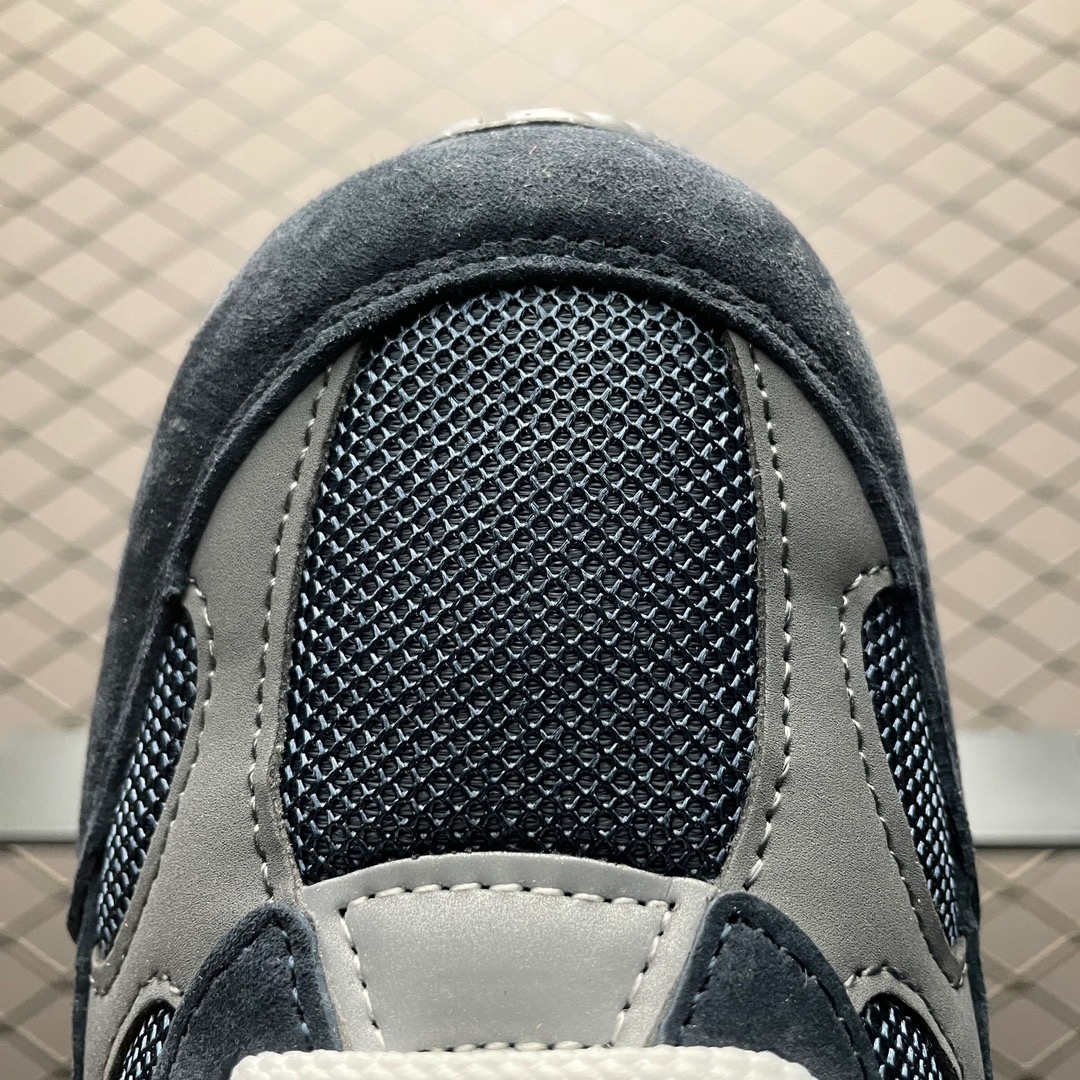 New Balance Sneakers-52