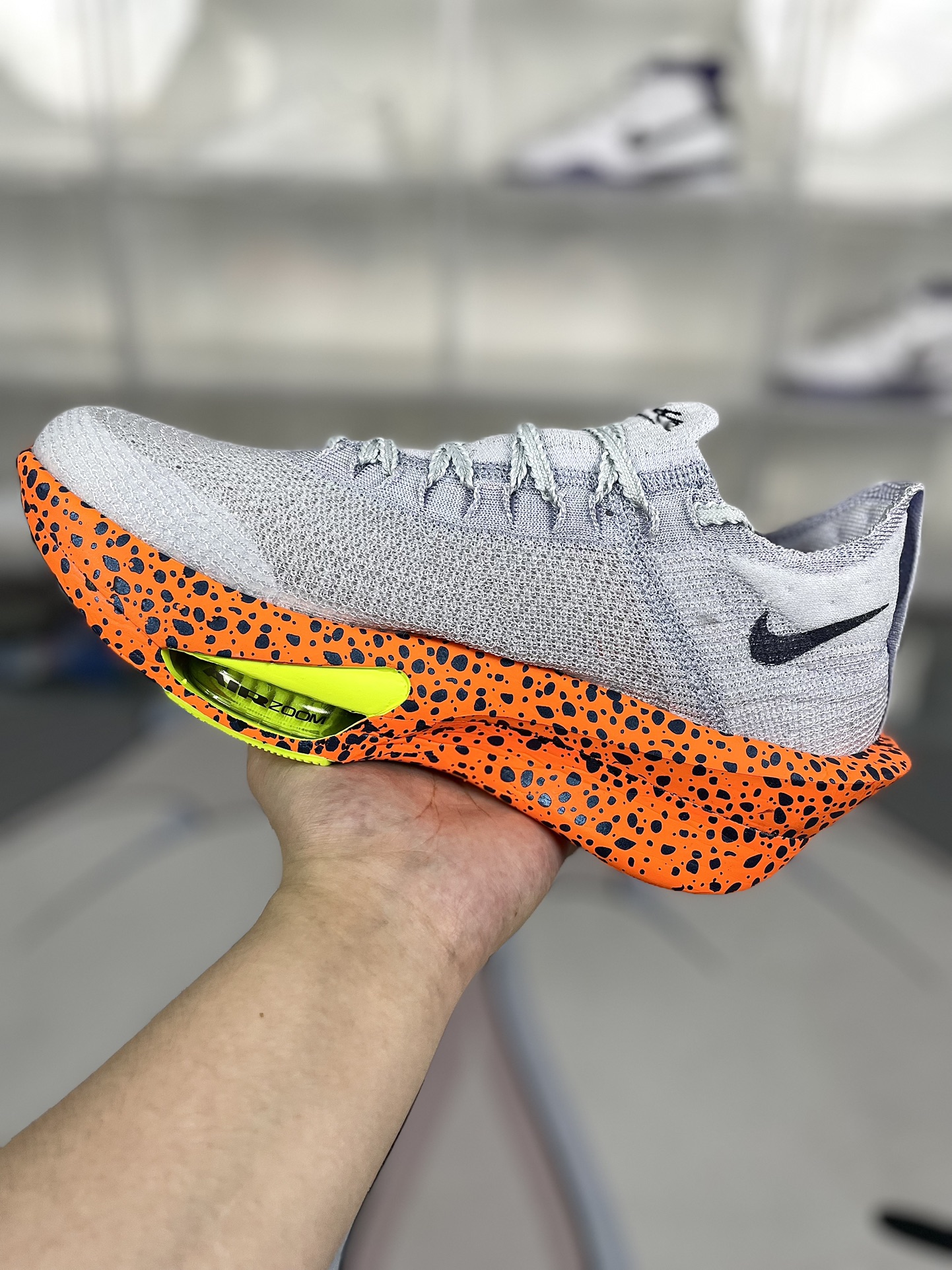 Nike Sneakers-318