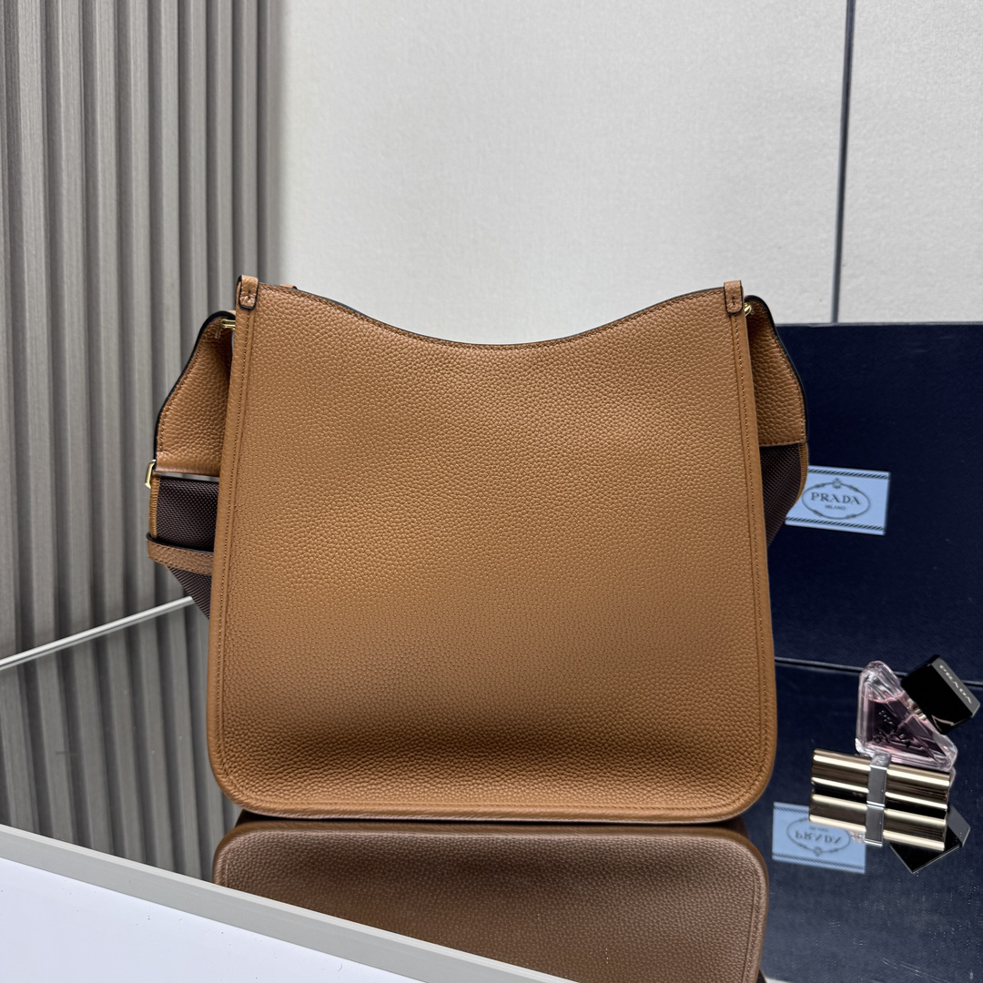 Prada bag-301