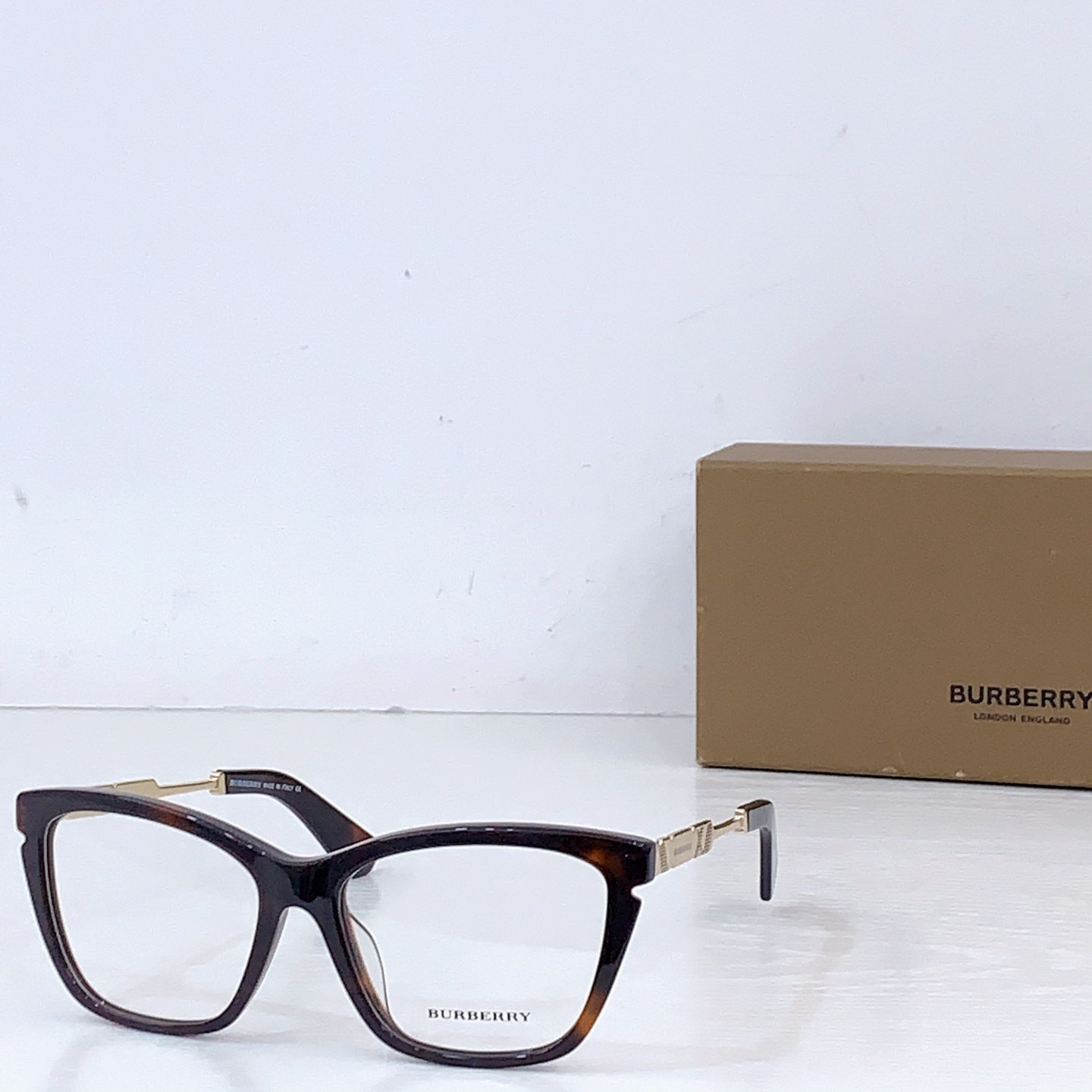 Burberry glasses-54