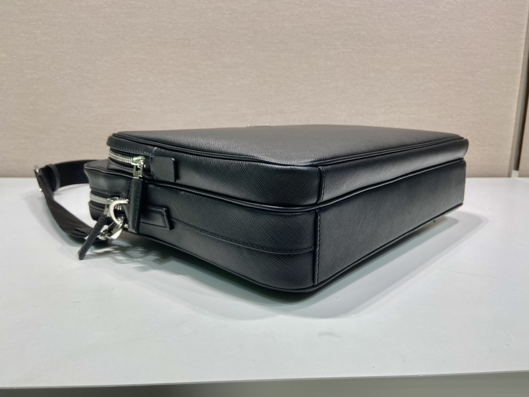 Prada bag-243