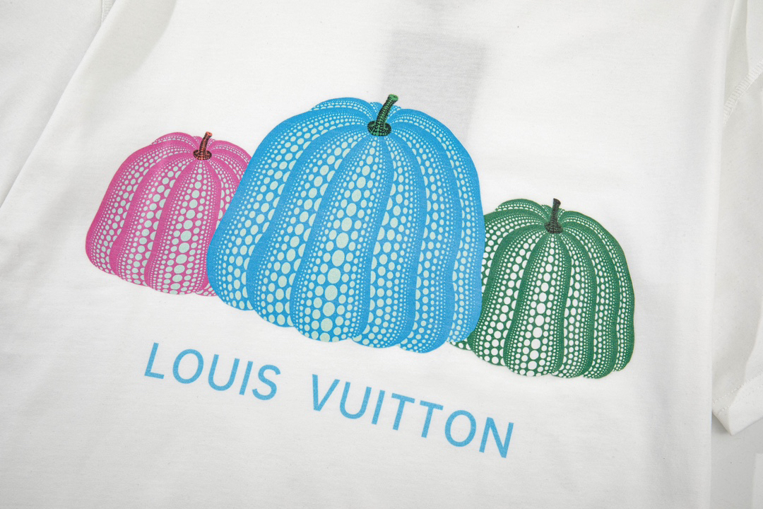LV clothing-260