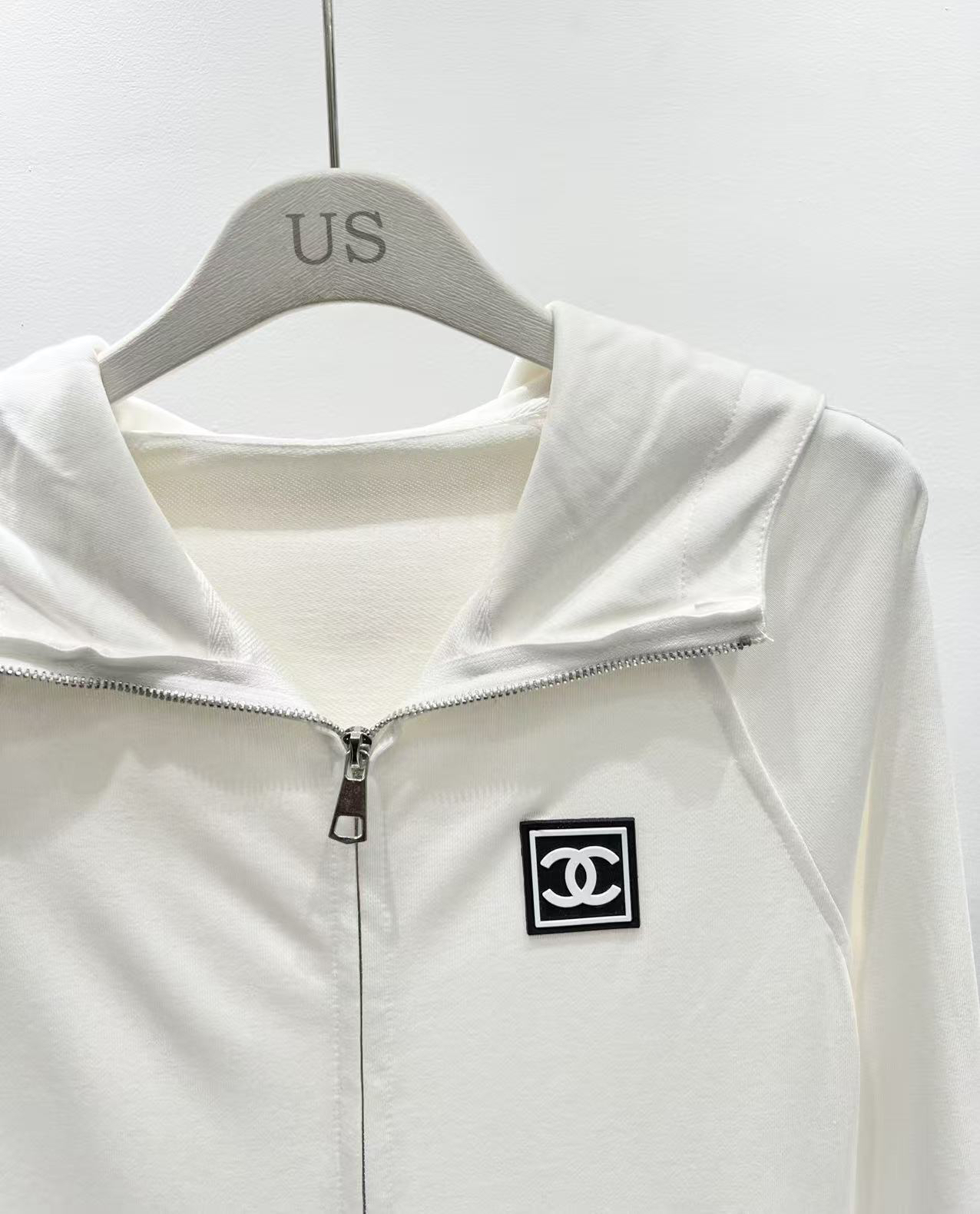 Chanel Clothing-230