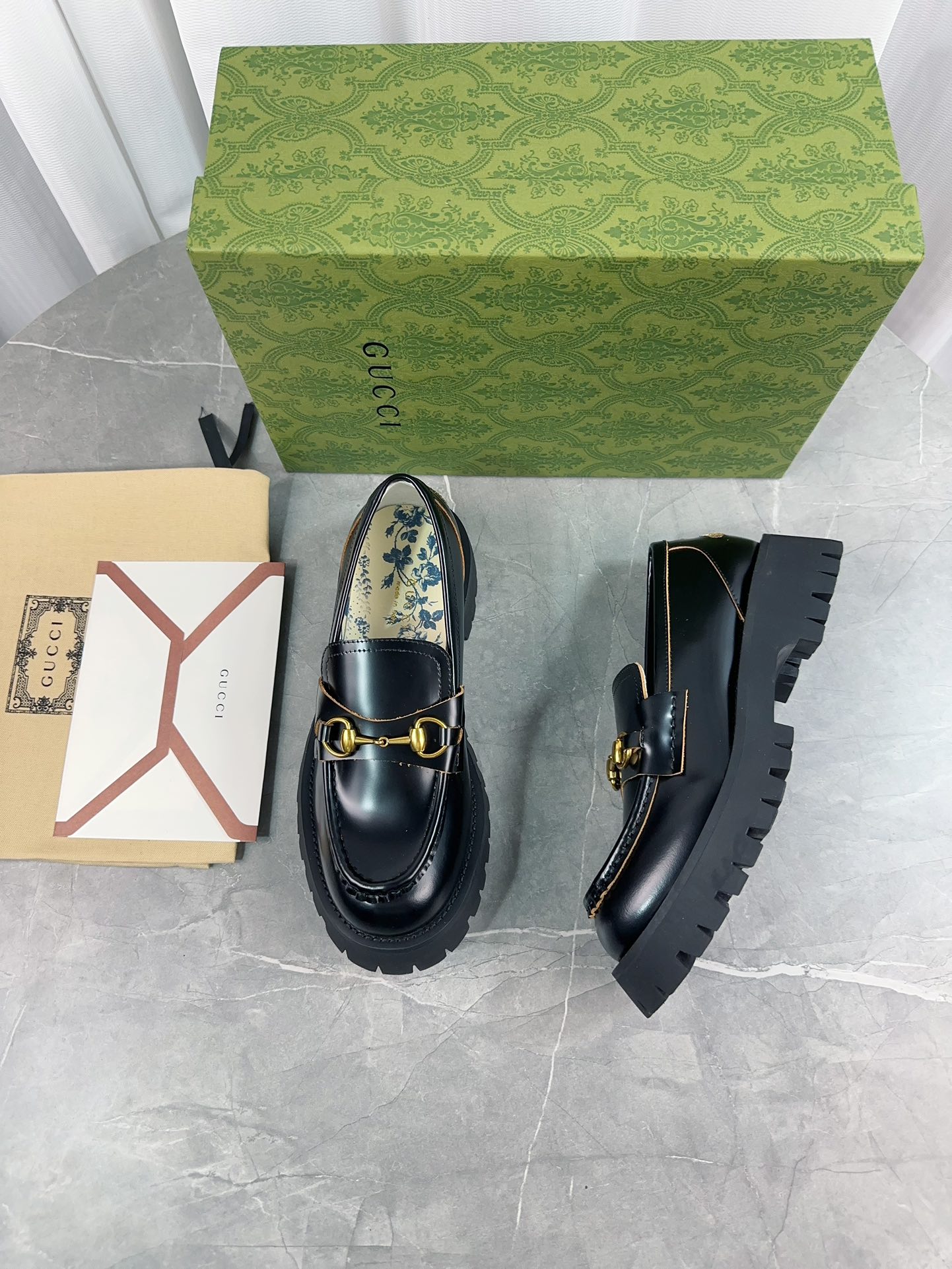 Gucci women's leather shoes-102