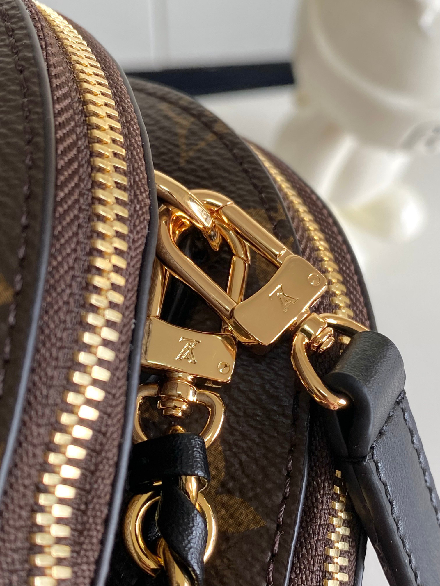 Louis Vuitton bag-175