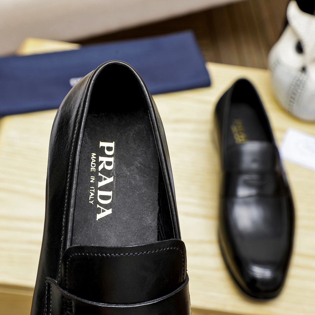Prada men's leather shoes-82