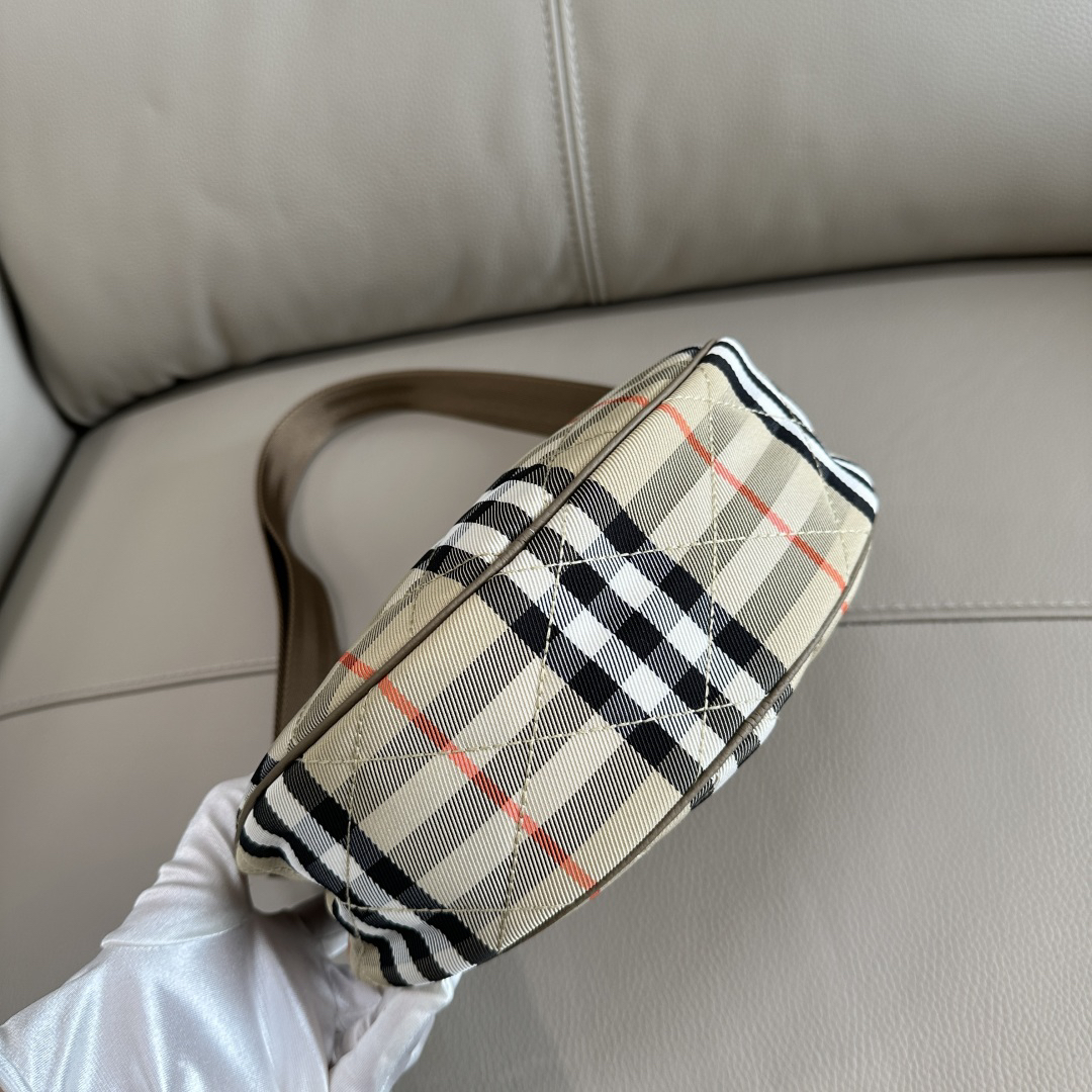 Burberry bag-42