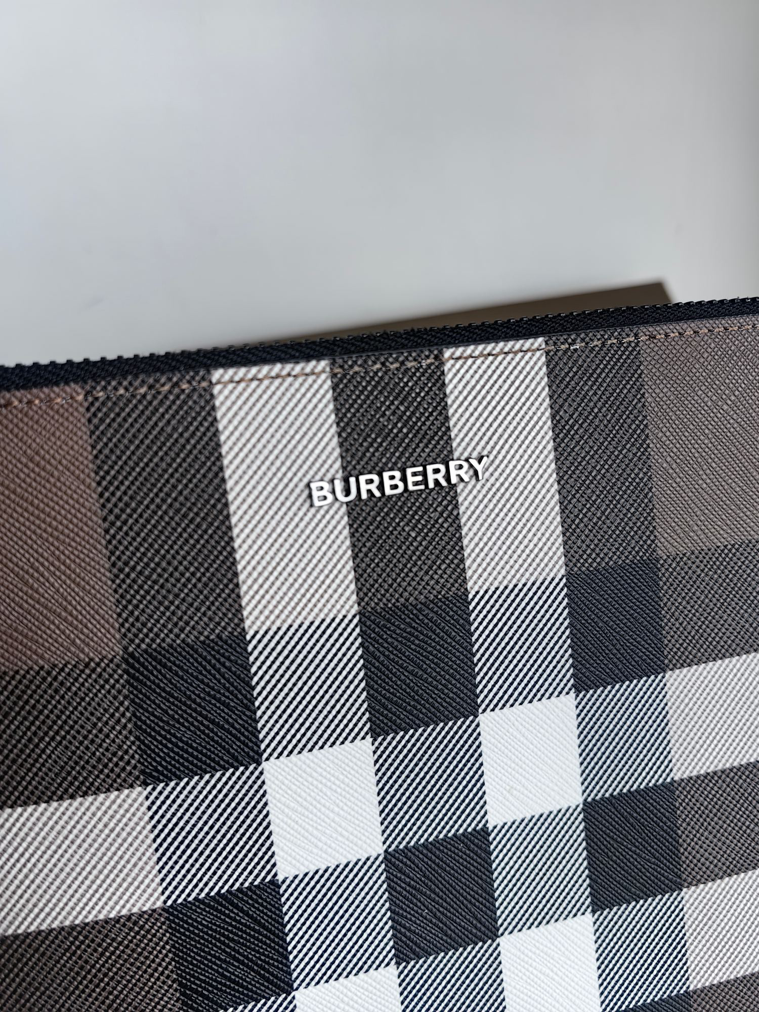 Burberry bag-103