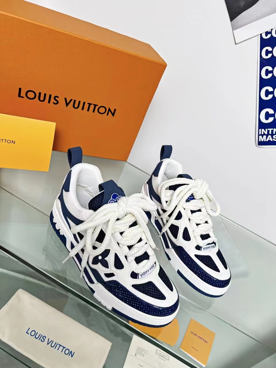 Lv Sneakers-34