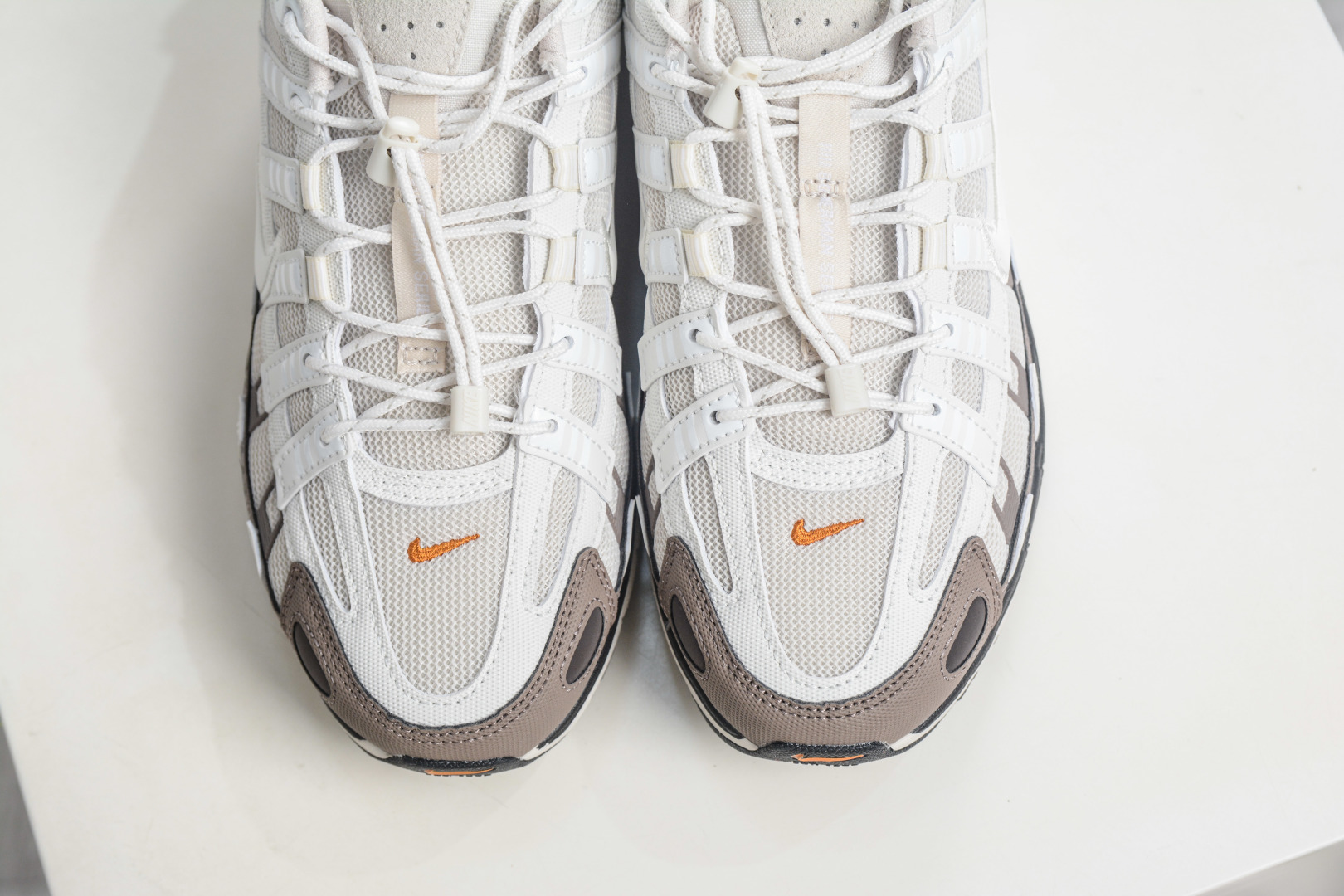 Nike Sneakers-340