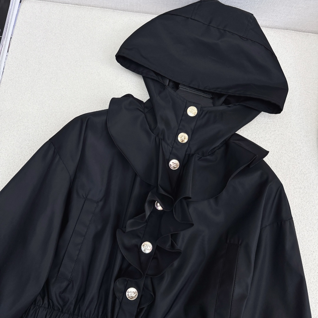 Chanel Clothing-237