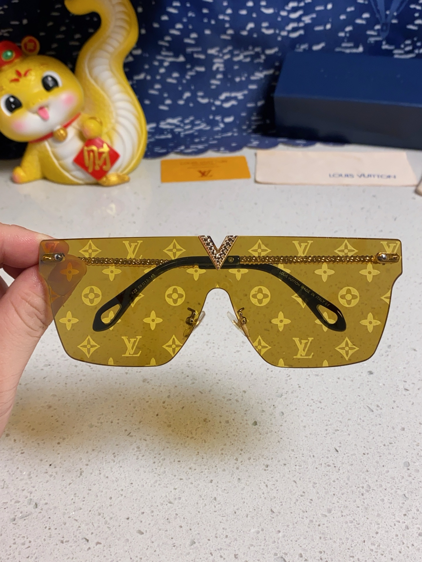 LV glasses-37
