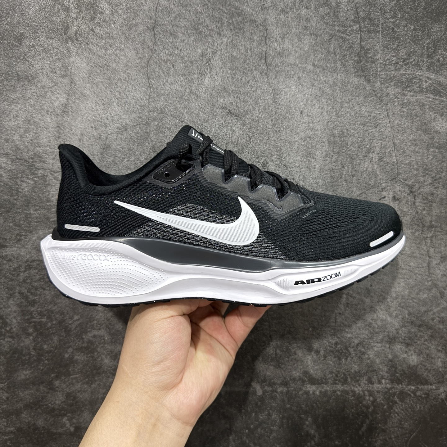 Nike Sneakers-184