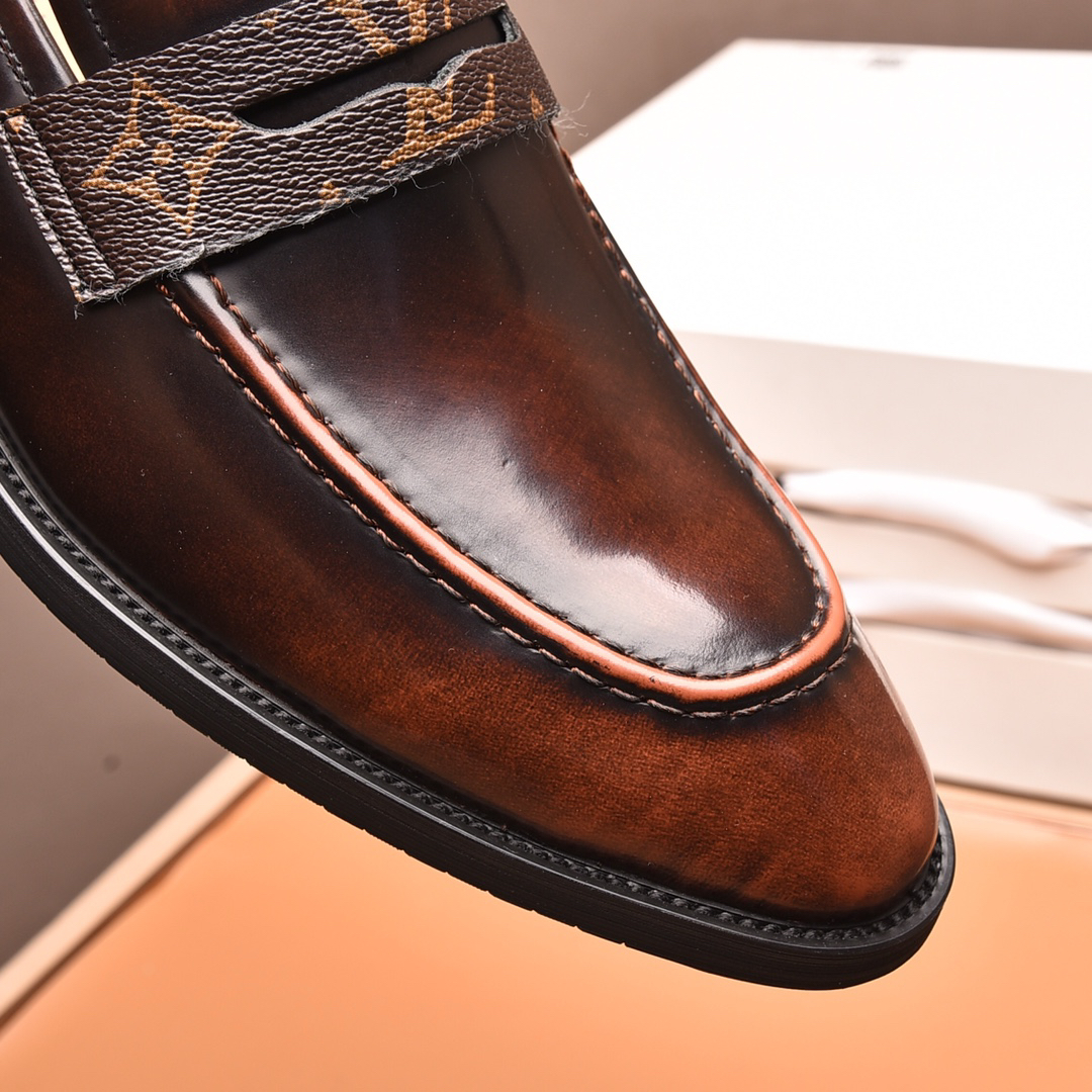 LV men's leather shoes-45