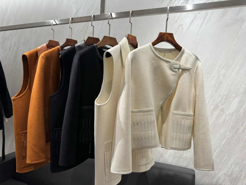 Hermes Clothing-326