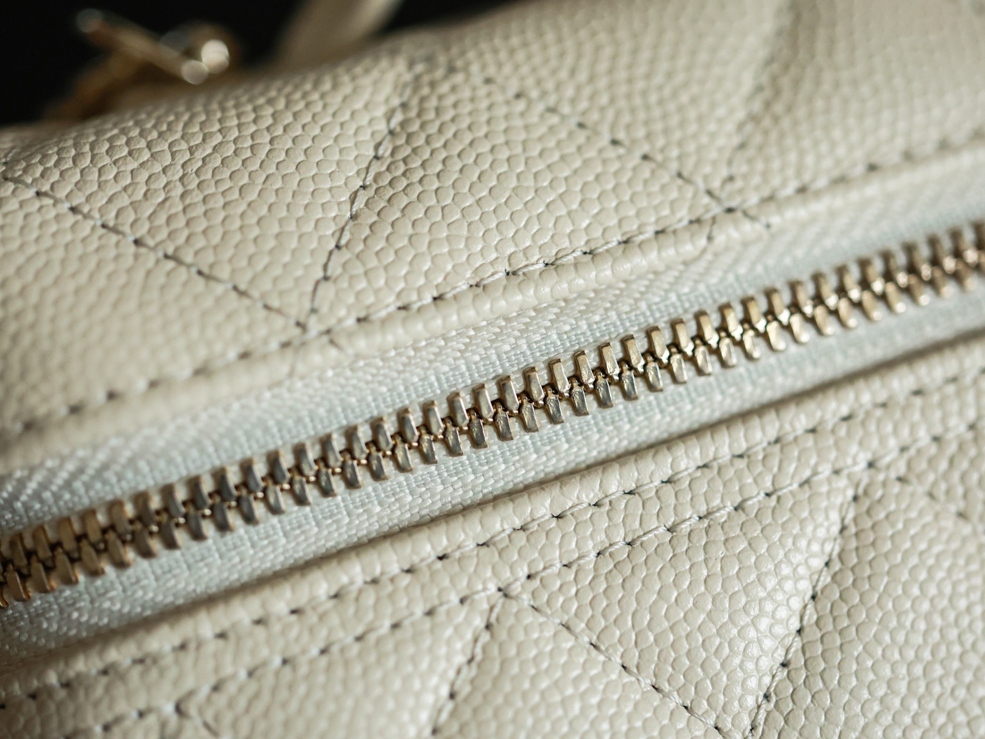 Chanel bag-202