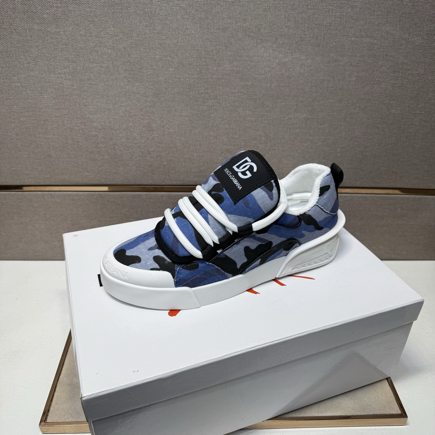 D&G Sneakers-214