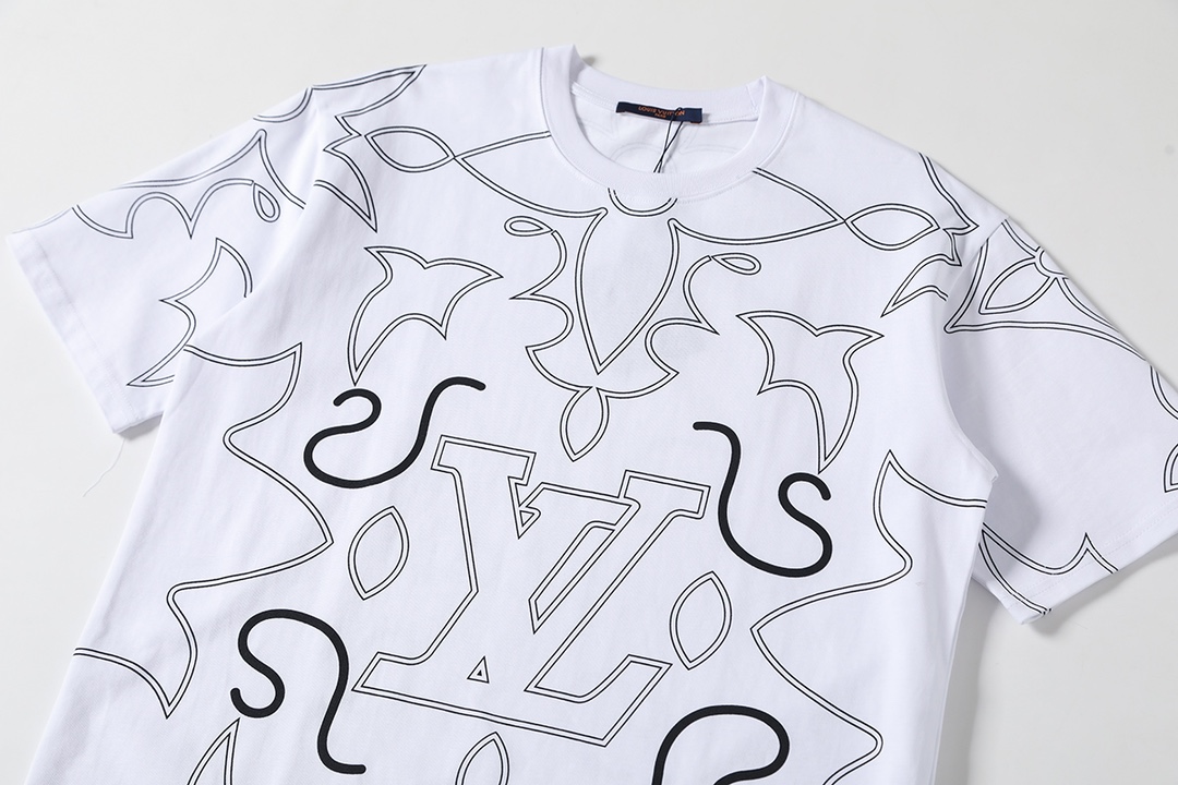 LV clothing-12
