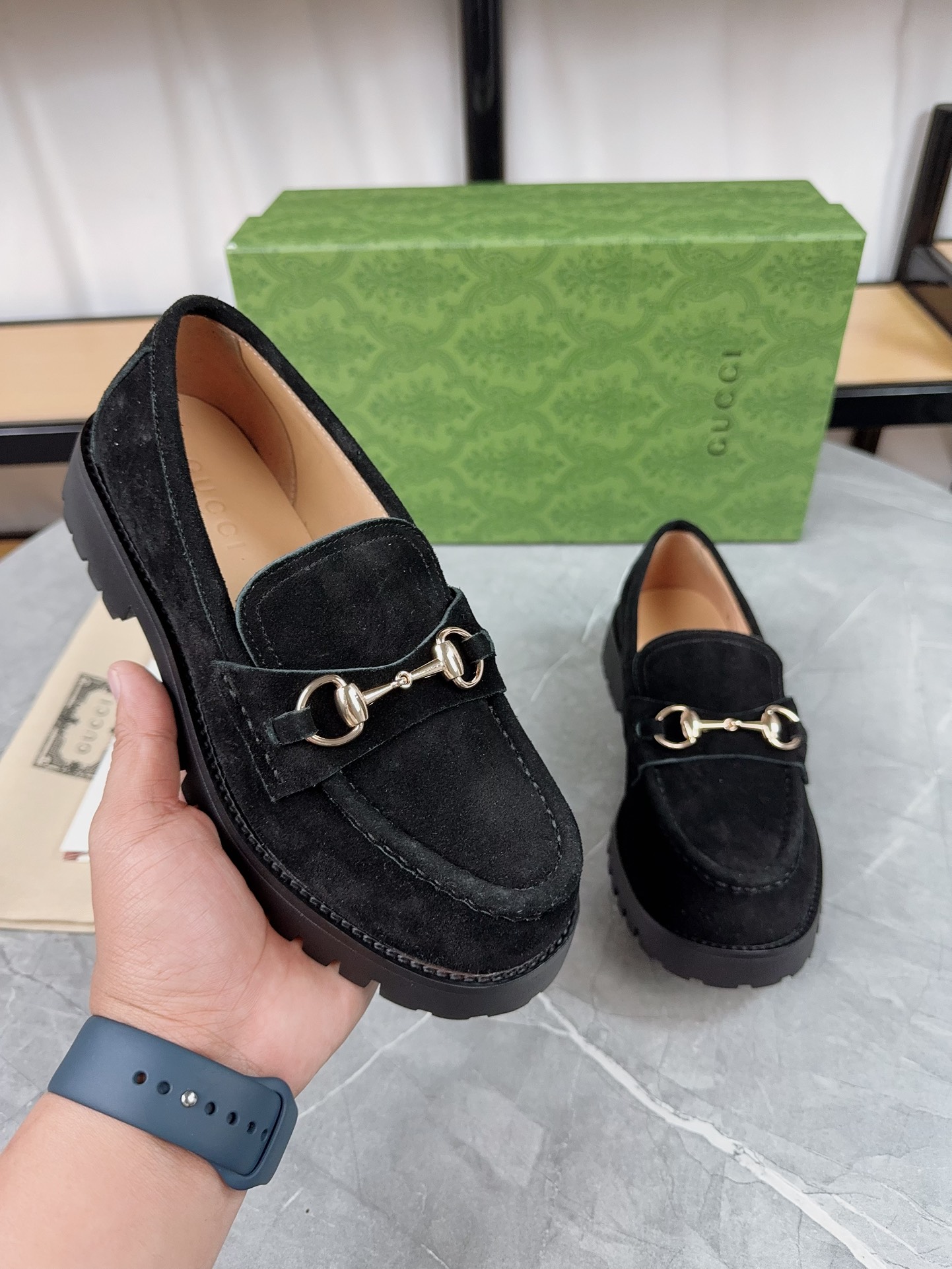 Gucci women's leather shoes-113
