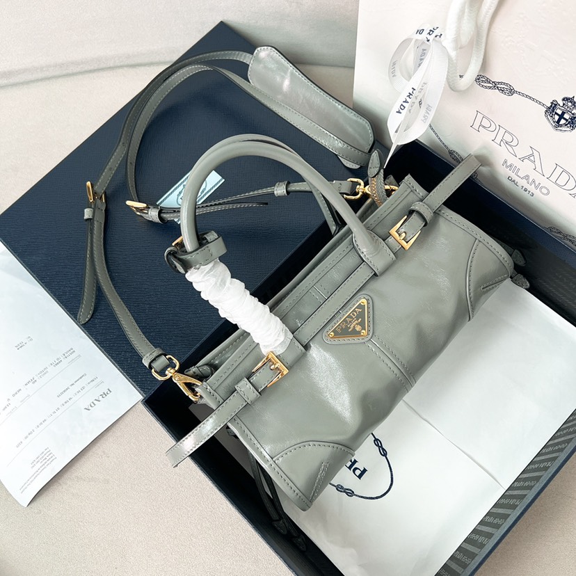 Prada bag-204