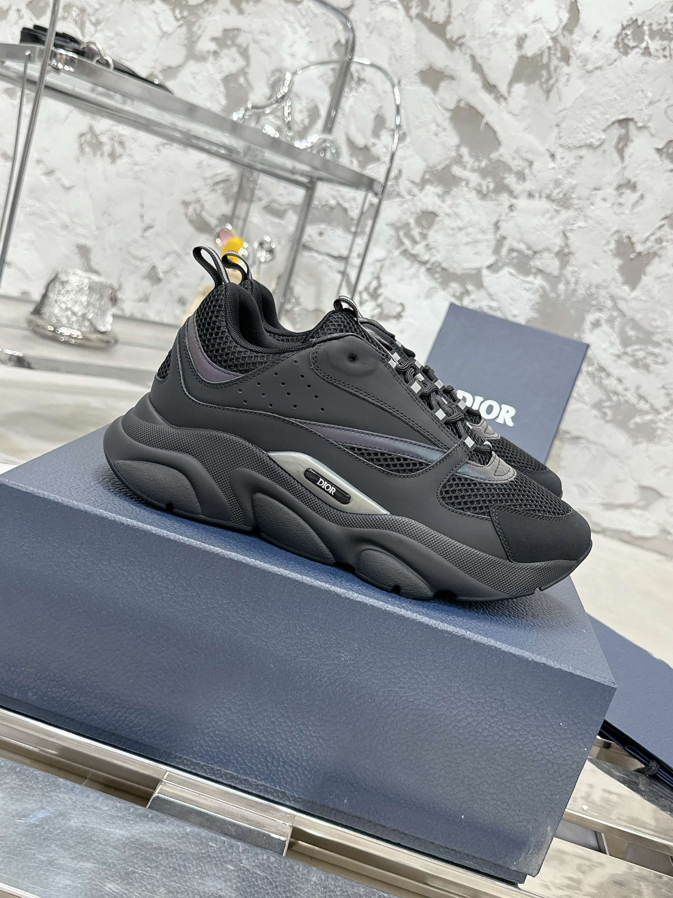 Dior Sneakers-141