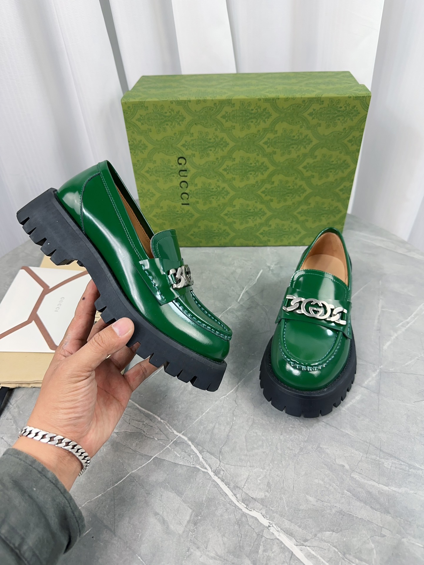 Gucci women's leather shoes-108