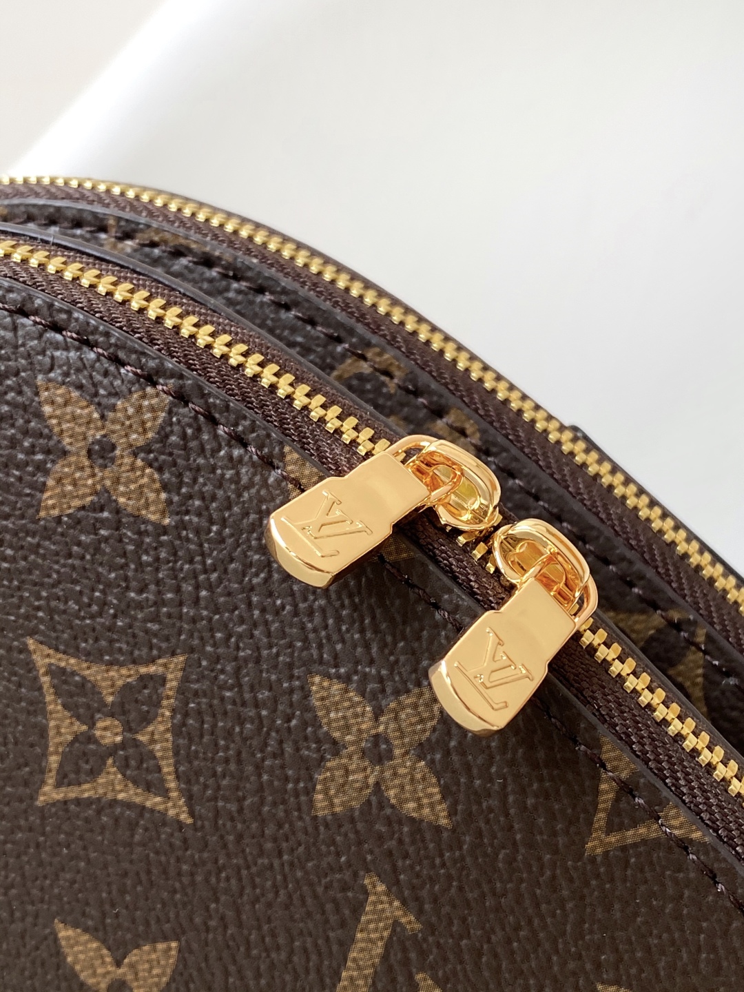 Louis Vuitton bag-87