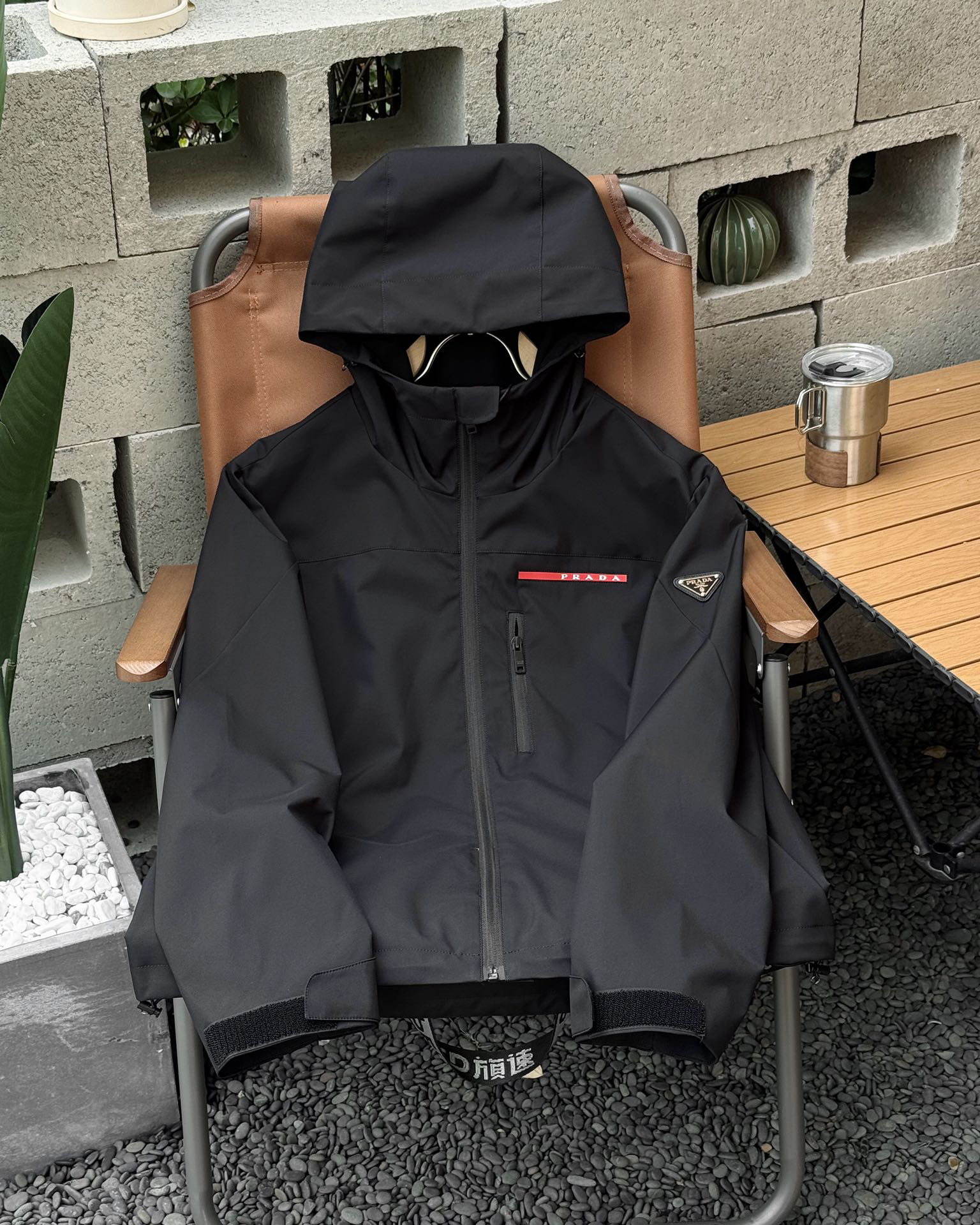 Prada Clothing-382