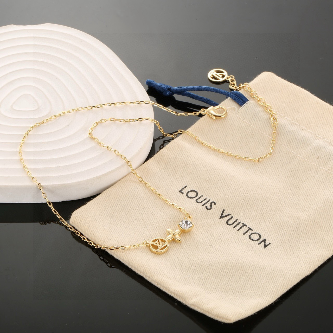 LV necklace-61