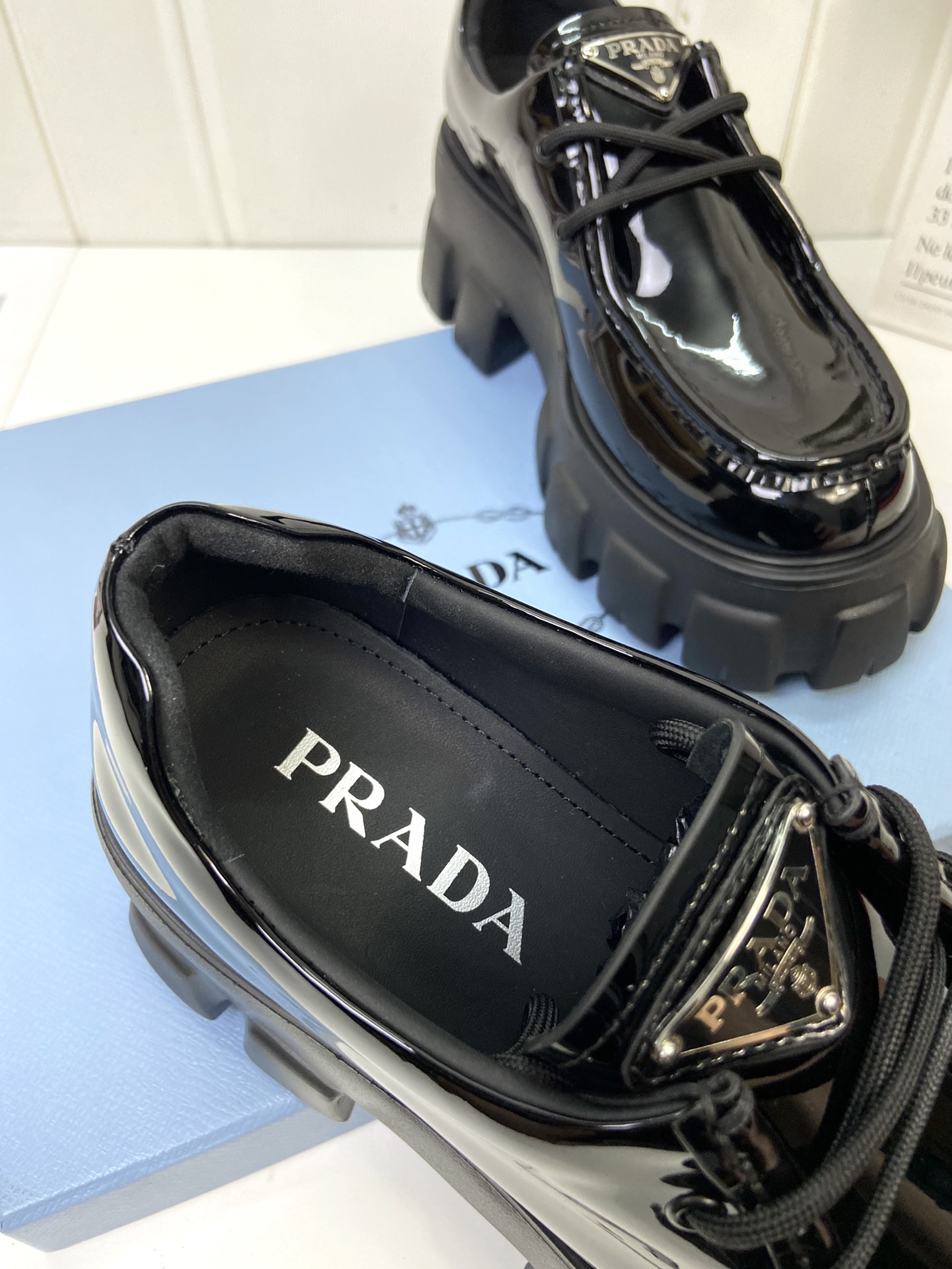 Prada women's leather shoes-28