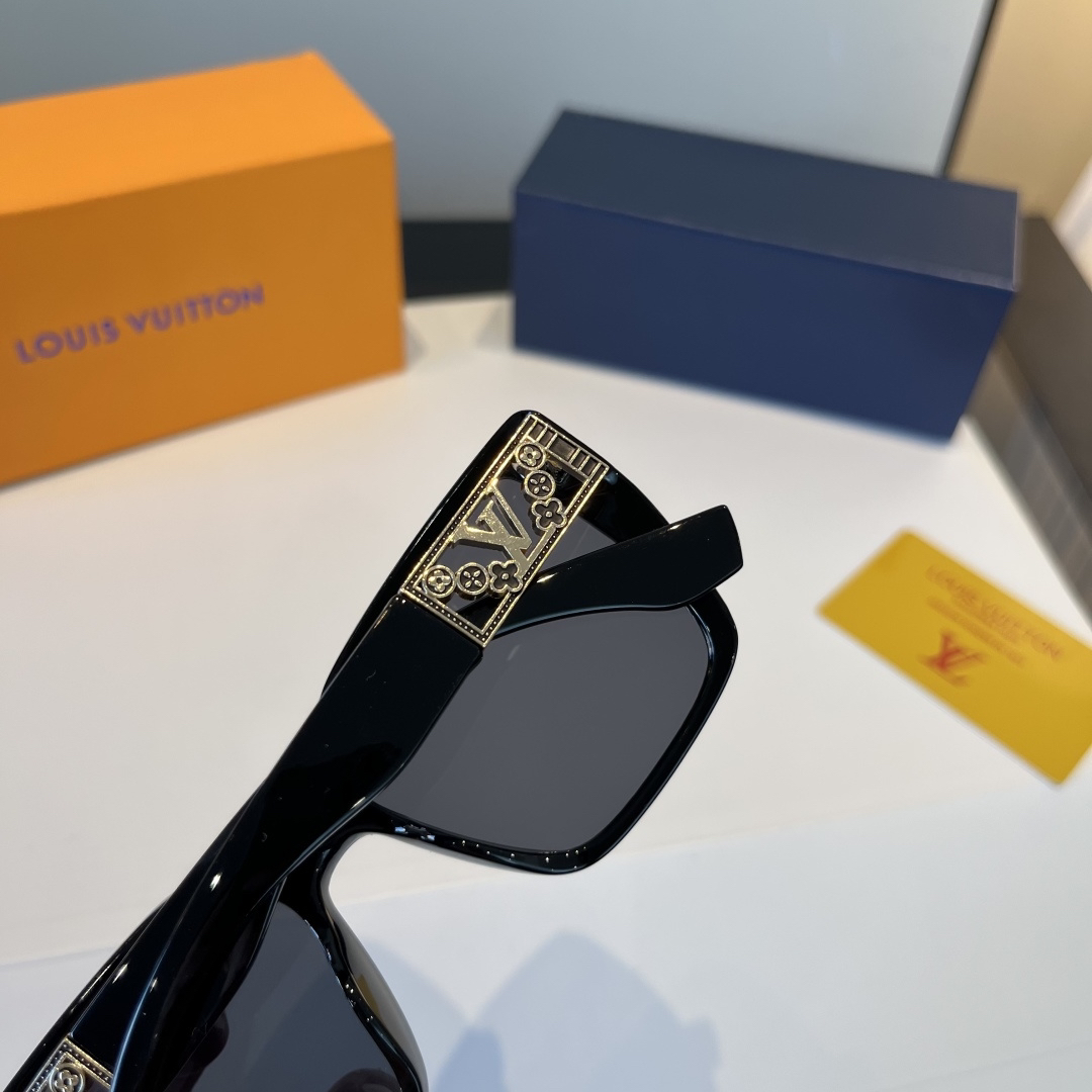 LV glasses-41