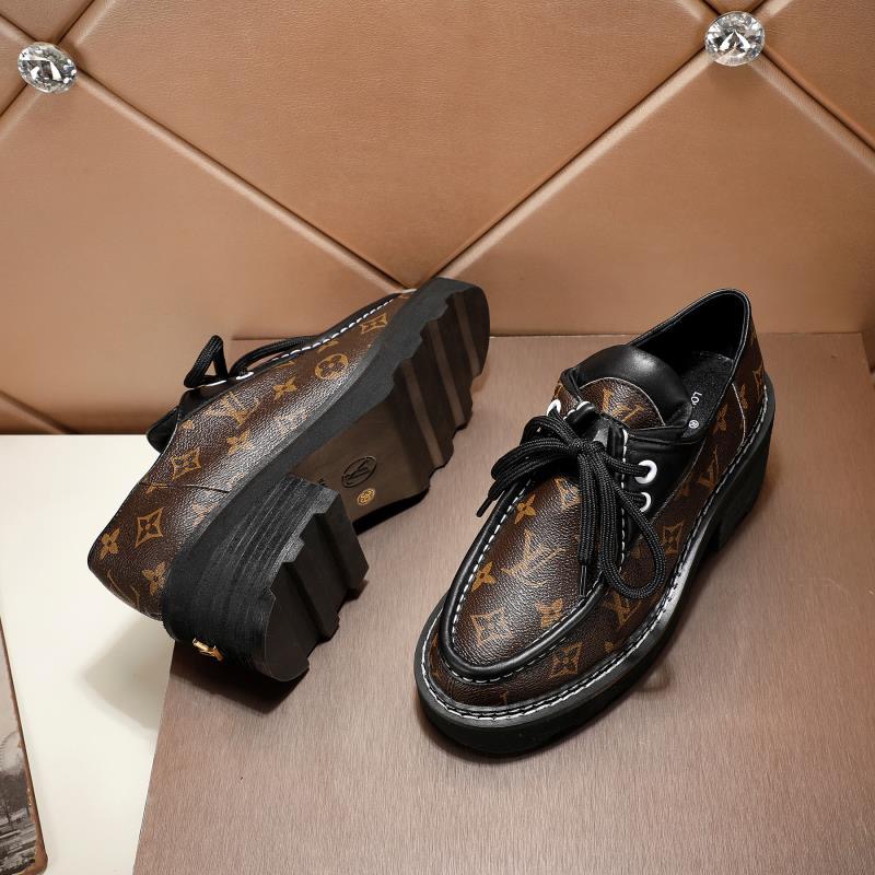 LV women's leather shoes-53