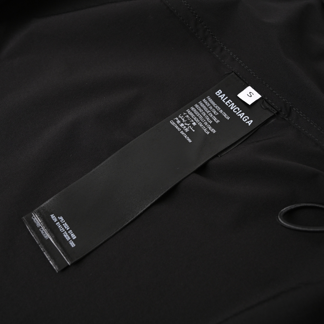 Balenciaga Clothing-364