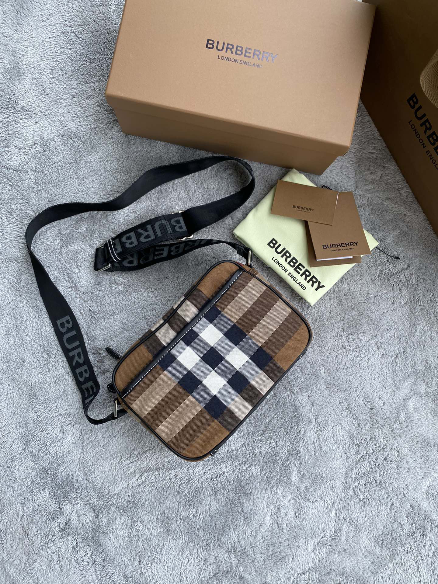 Burberry bag-96