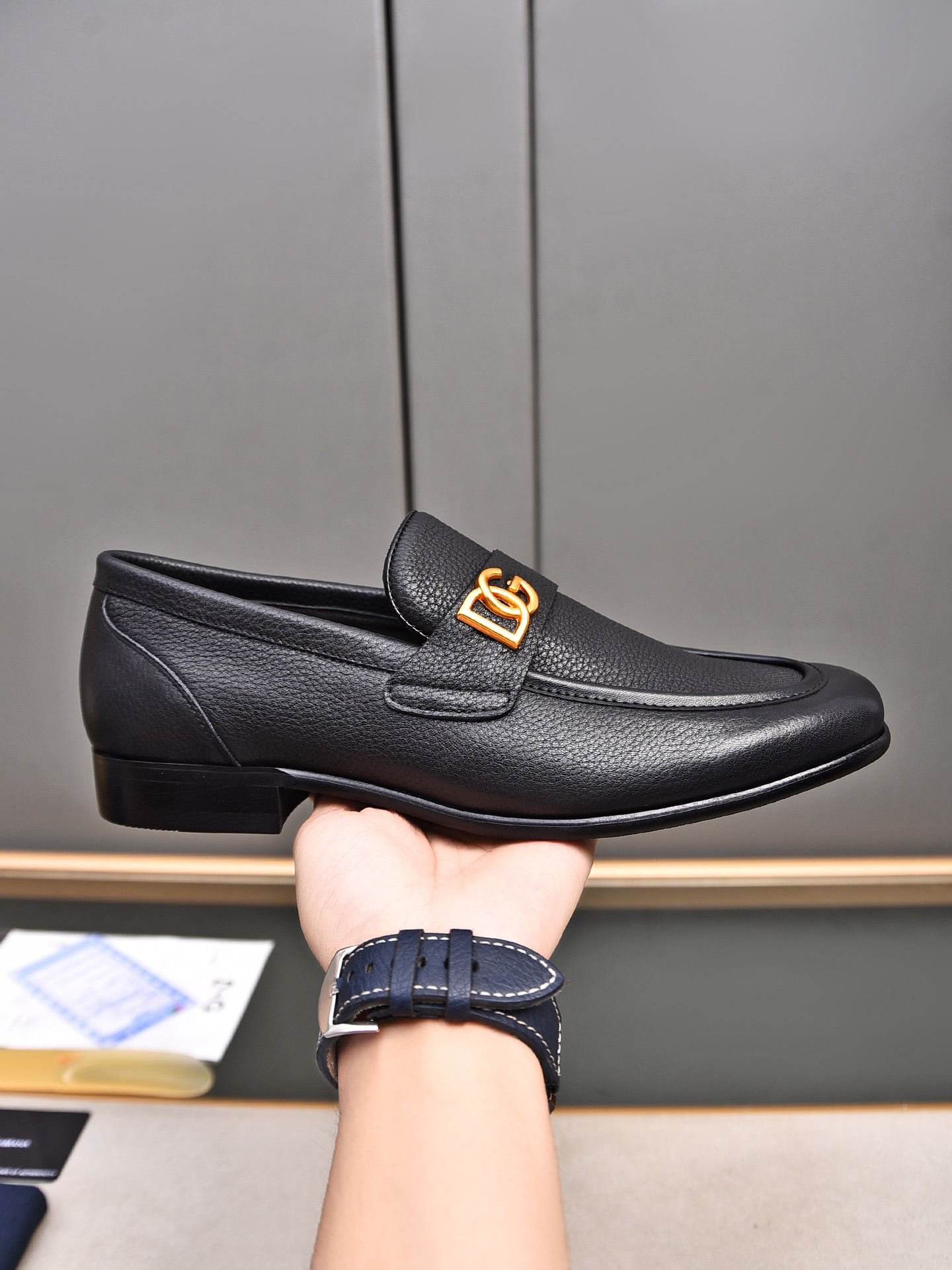 D&G men's leather shoes-12