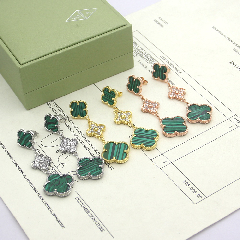 Van Cleef & Arpels earring-100