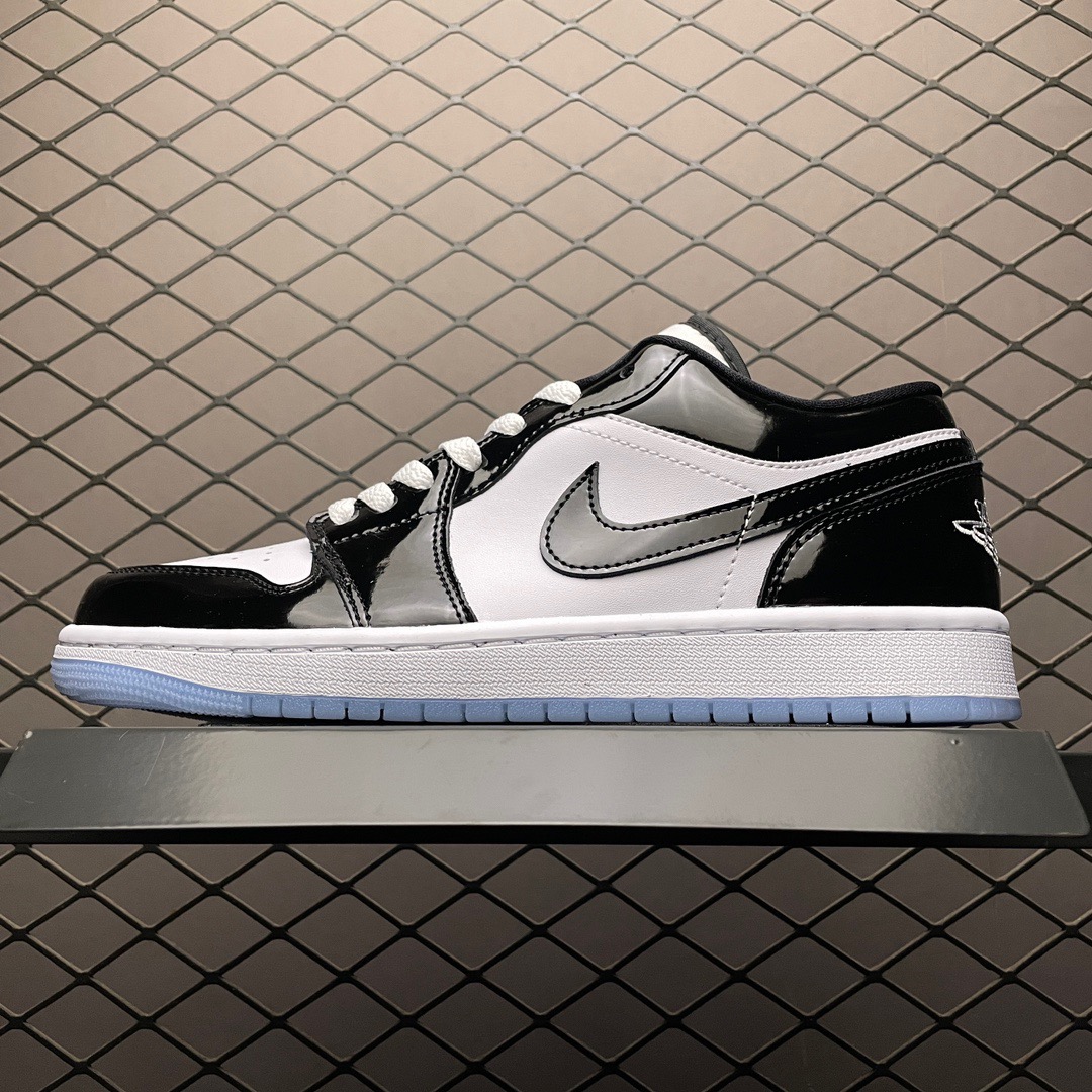 Nike Sneakers-107