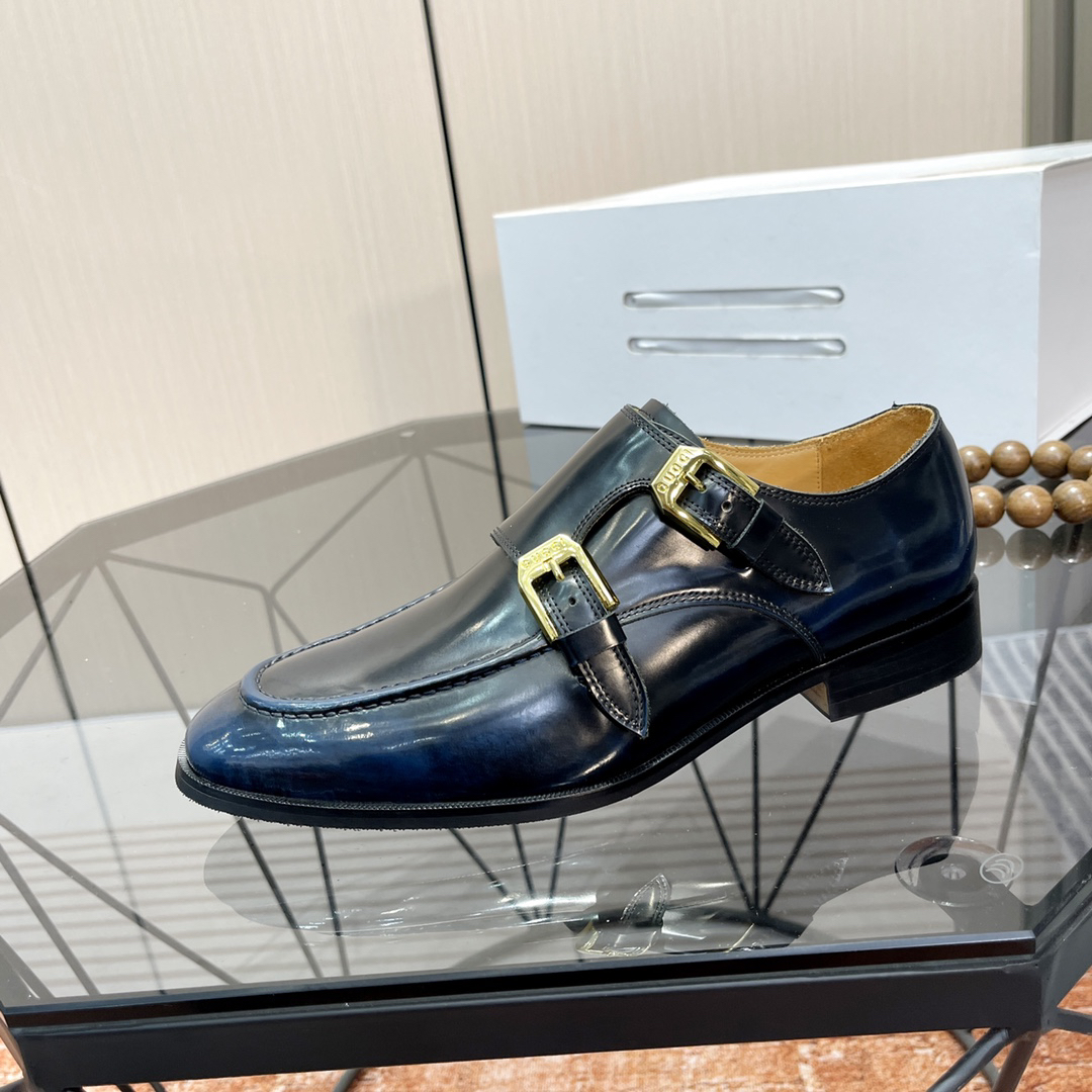LV men's leather shoes-53