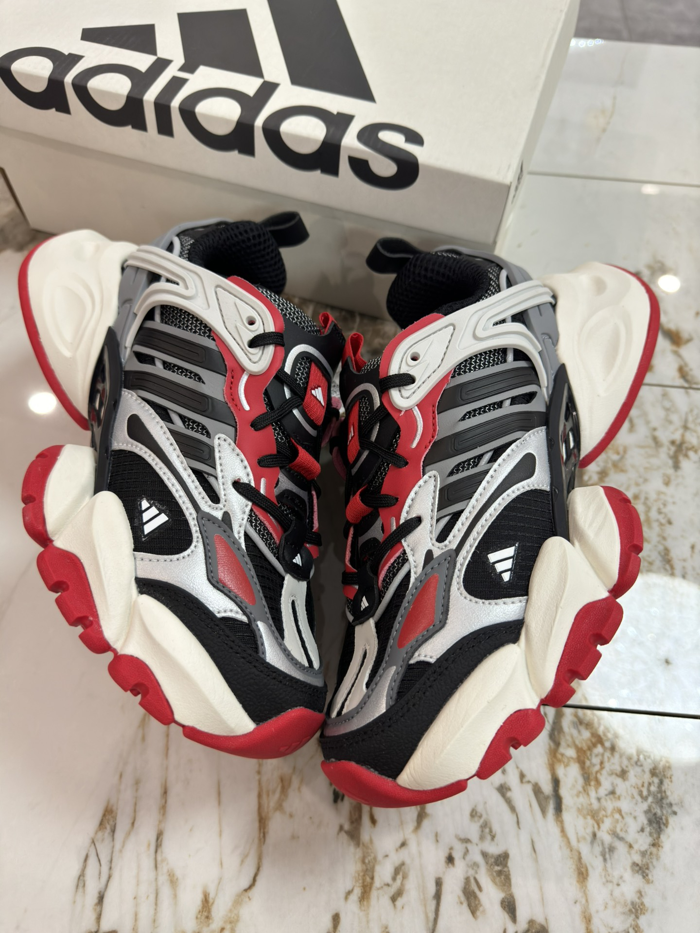 Adidas Sneakers-130