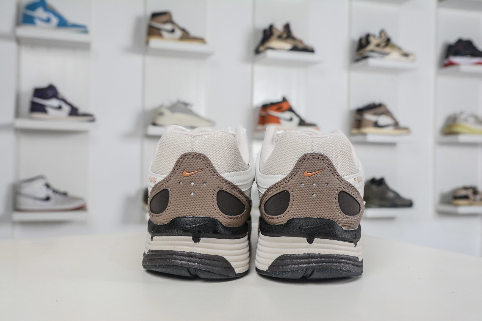 Nike Sneakers-340