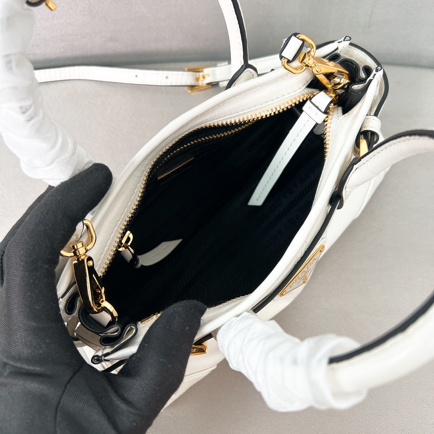 Prada bag-8