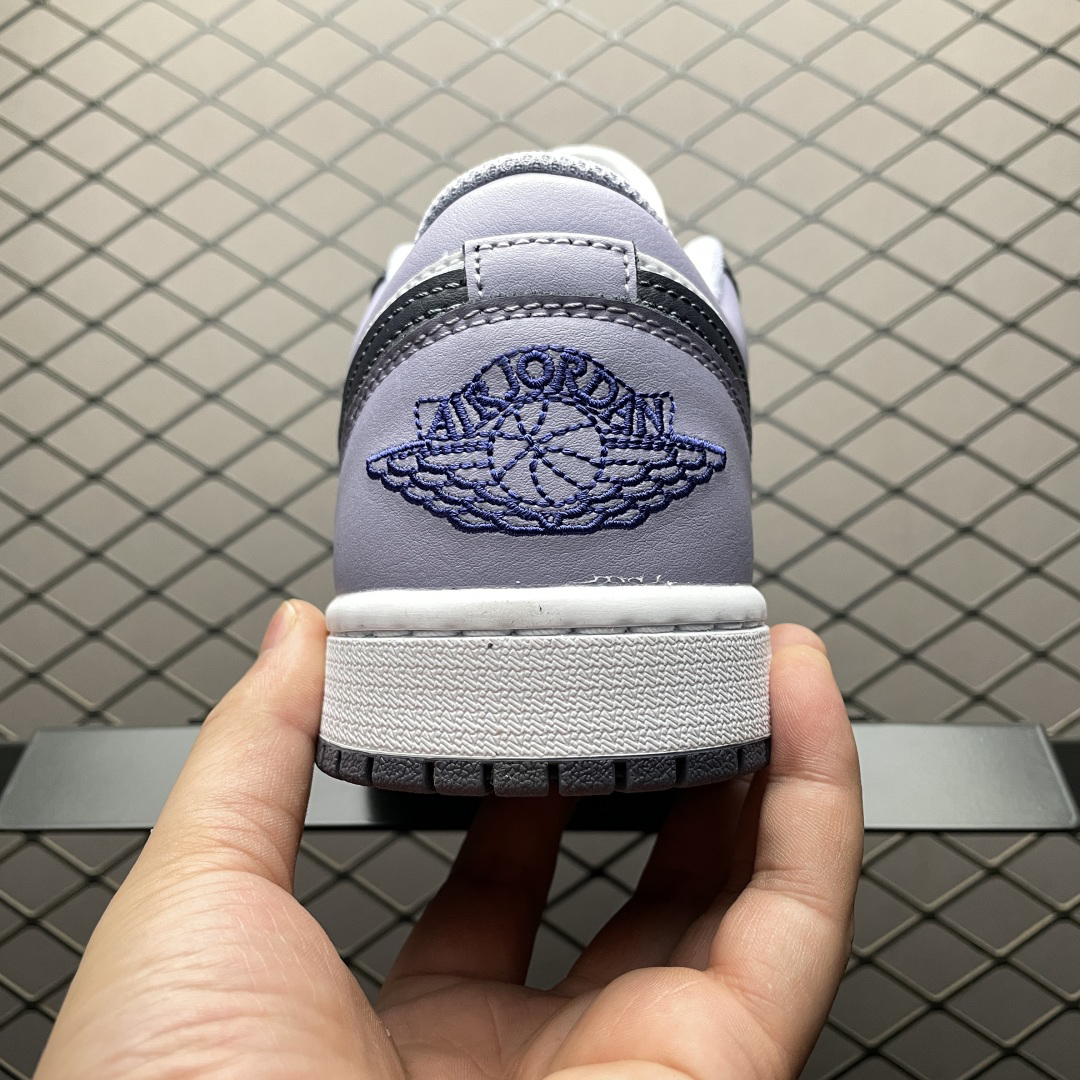 Nike Sneakers-114