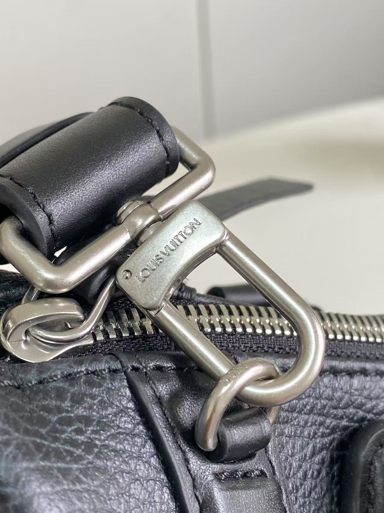Louis Vuitton bag-31